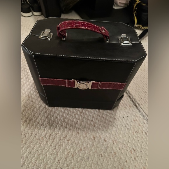 Brand new complete make up set kit case - Picture 2 of 9